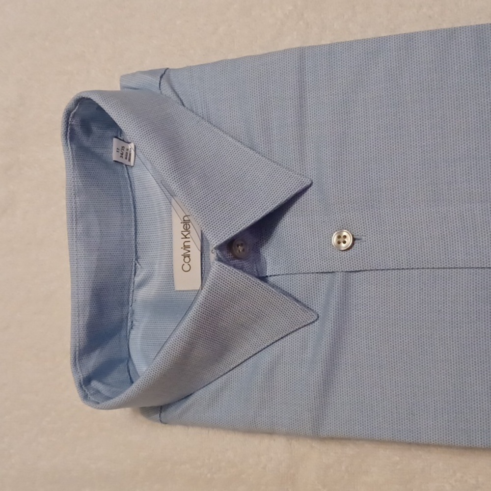 Calvin Klein Men's Dress Shirt Brand New